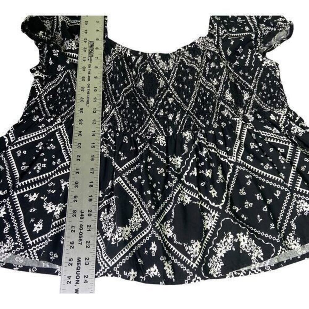 No Boundaries Black & White Stretch Elastic Scoop Neck Blouse Size XXXL (21) NWT - Picture 10 of 10